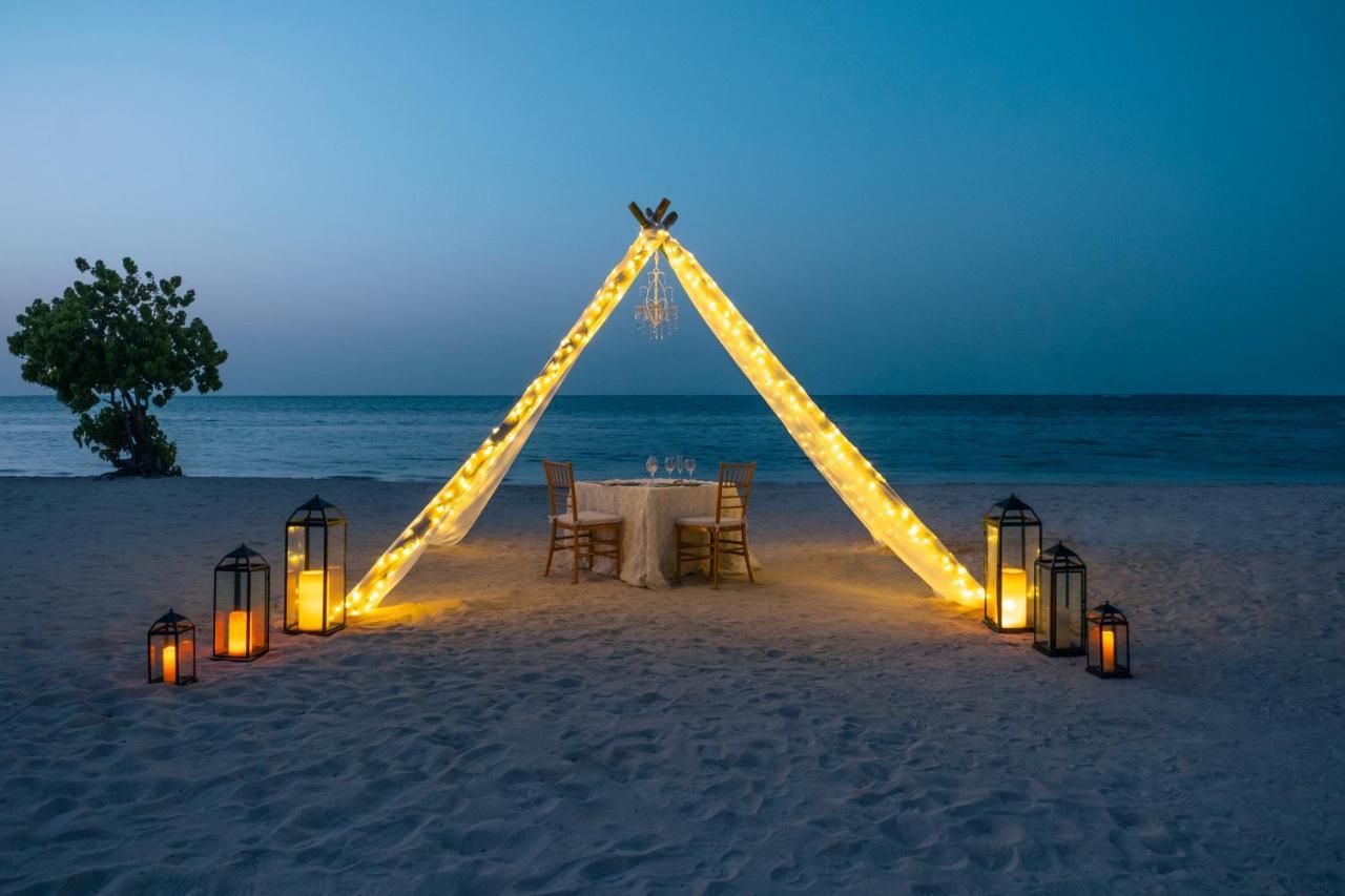 Iberostar Waves Rose Hall Beach Teluk Montego Bagian luar foto
