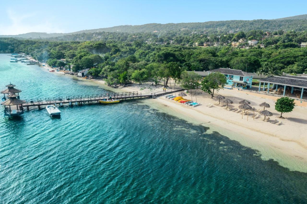 Iberostar Waves Rose Hall Beach Teluk Montego Bagian luar foto