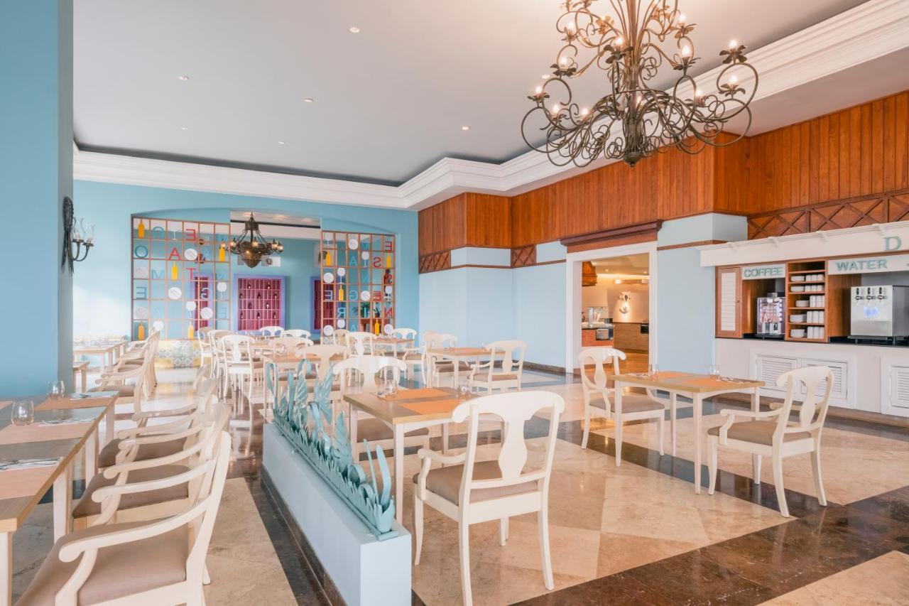 Iberostar Waves Rose Hall Beach Teluk Montego Bagian luar foto